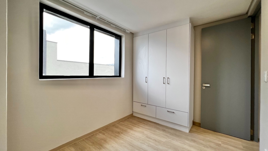 To Let 2 Bedroom Property for Rent in Somerset West Western Cape